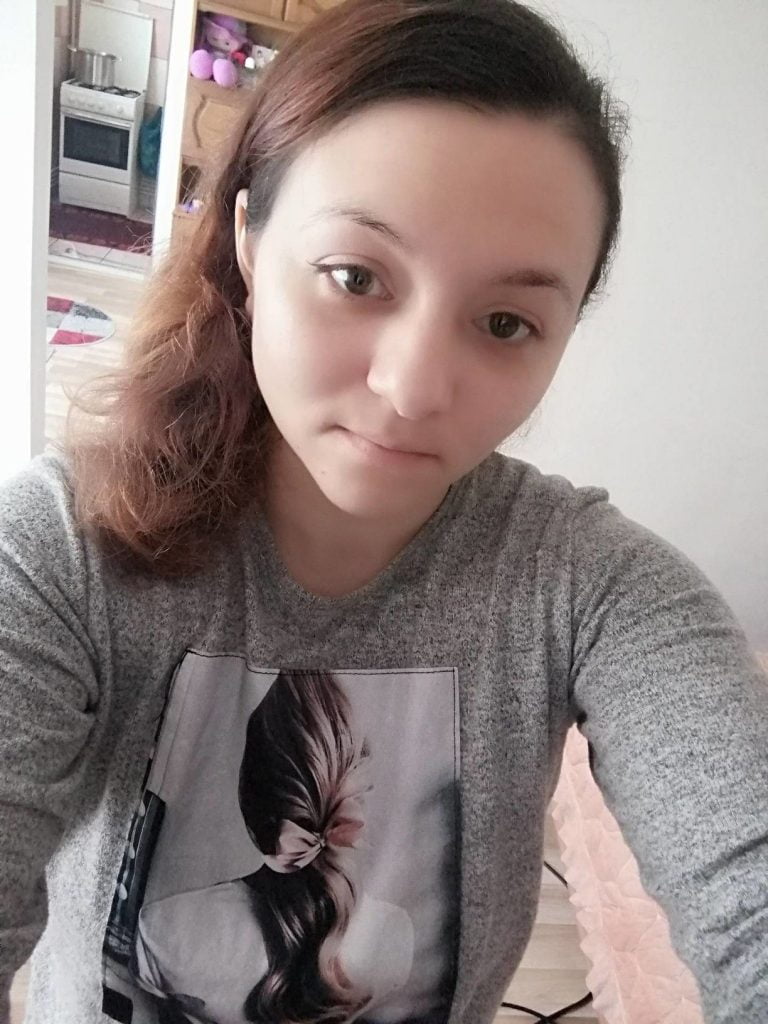 Yanlız Yaşıyorum