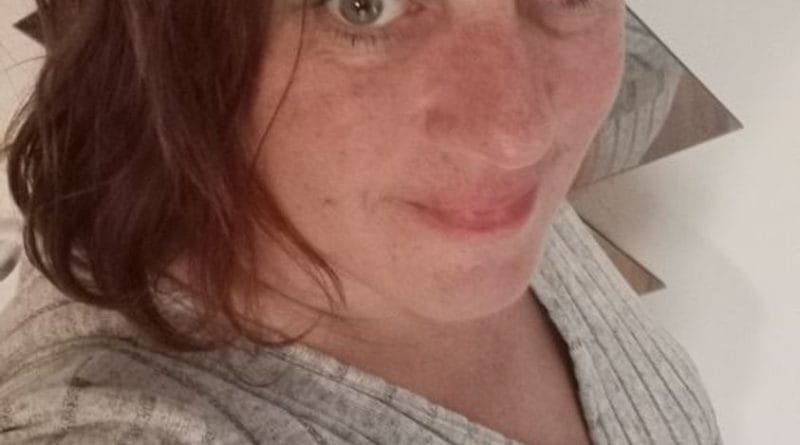 Bayan Arkadaş Arıyorum Telefon Numarası, Bayan arkadaş arıyorum tel numarası, Boşanmış bayan arıyorum WhatsApp görüntülü sohbet numaraları ve grupları